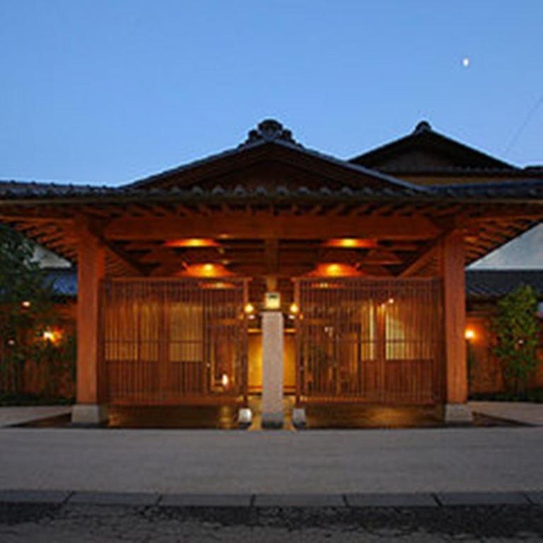 Wajoen Hotel Fuefuki Buitenkant foto
