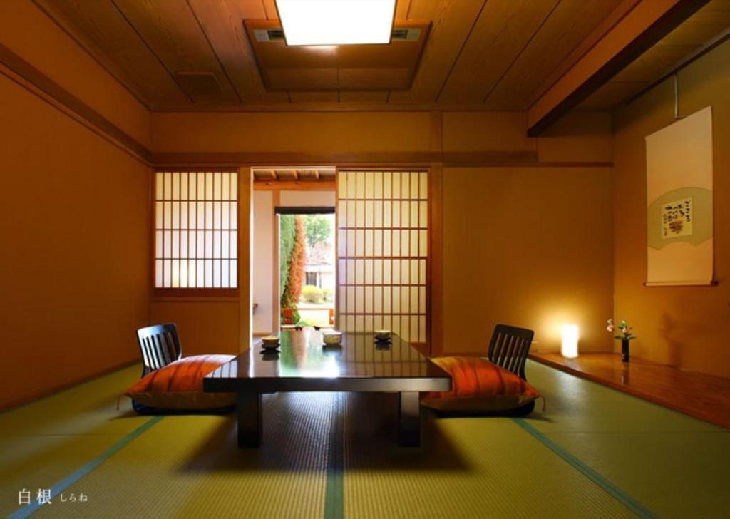 Wajoen Hotel Fuefuki Kamer foto